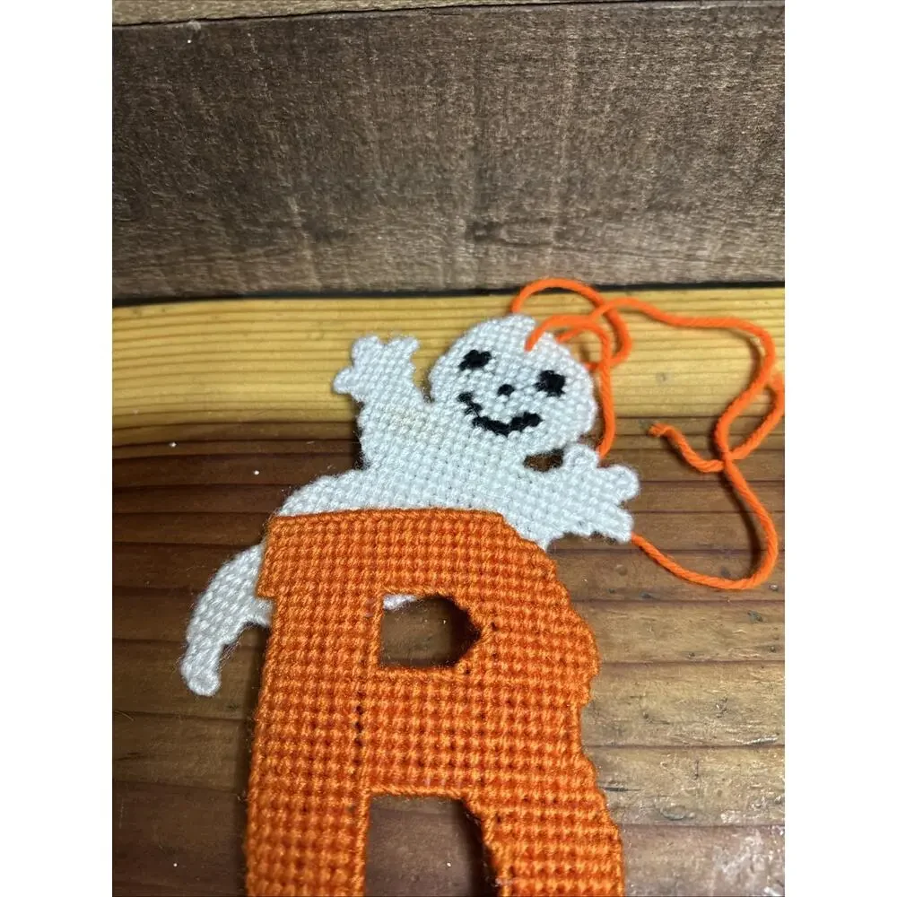 Vintage Ghost BOO Halloween Completed Finished Hanging Plastic Canvas 18.5”